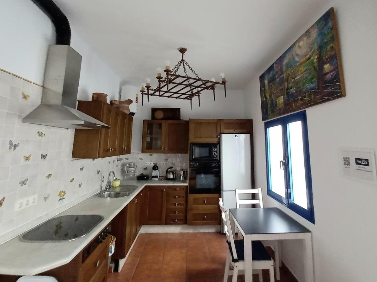 Casa Pescado A La Sombra De Un Drago Daire Arrecife  Dış mekan fotoğraf